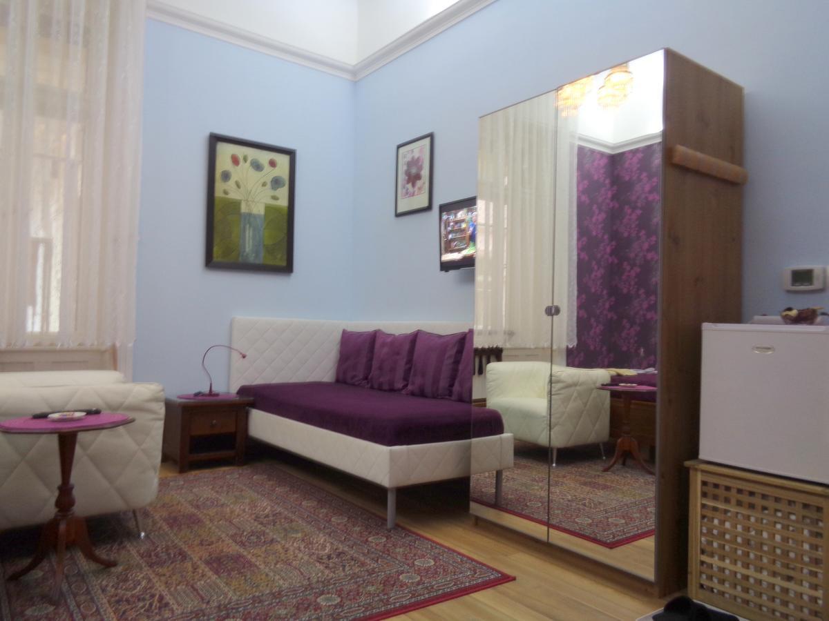 Budapest Guestrooms Exterior photo